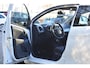 Peugeot 108 1.0 e-VTi Active Pack Premium | NL-Auto | Airco | Bluetooth tel + audio | LED dagrij | LM-Velgen | Zwart dak | NAP