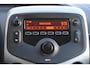 Peugeot 108 1.0 e-VTi Active Pack Premium | NL-Auto | Airco | Bluetooth tel + audio | LED dagrij | LM-Velgen | Zwart dak | NAP