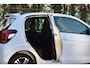 Peugeot 108 1.0 e-VTi Active Pack Premium | NL-Auto | Airco | Bluetooth tel + audio | LED dagrij | LM-Velgen | Zwart dak | NAP