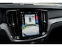 Volvo V60 T8 Ultra Dark B&W Pano 360c HUD Massage 19"