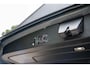 Volvo V60 T8 Ultra Dark B&W Pano 360c HUD Massage 19"