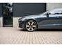 Volvo V60 T8 Ultra Dark B&W Pano 360c HUD Massage 19"