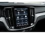 Volvo V60 T8 Ultra Dark B&W Pano 360c HUD Massage 19"