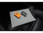 Volvo V60 T8 Ultra Dark B&W Pano 360c HUD Massage 19"
