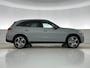 Mercedes-Benz GLC 300e 4MATIC Business Solution AMG | Advanced plus pakket | Nightpakket | Trekhaak | Middenconsole metaalstructuur | 20 inch vijfspaaks lichtmetalen AMG-velgen | URBAN GUARD Plus | Warmtewerend, donkergetint glas |