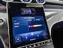 Mercedes-Benz GLC 300e 4MATIC Business Solution AMG | Advanced plus pakket | Nightpakket | Trekhaak | Middenconsole metaalstructuur | 20 inch vijfspaaks lichtmetalen AMG-velgen | URBAN GUARD Plus | Warmtewerend, donkergetint glas |