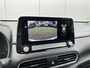 Hyundai Kona Electric EV Premium 64 kWh / SoH 100% / Dealer Onderhouden / 3-Fase / Origineel Nederlands / Apple CarPlay/Android Auto / Camera / Parkeersensoren Voor + Achter / Navigatie / Lederen Bekleding / Voorstoelen Elektrisch Verwarm/Verkoel/Verstelbaar / Climate Control /