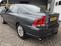 Volvo S60 2.4 5-cil. 140pk H5 Drivers Edition Volleder Trekh