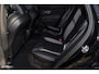 Volvo XC60 B4 Ultimate Bright | Adaptieve cruise | Panoramadak | Zwenkbare trekhaak | Head-up | Blis |