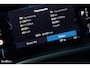 Volvo XC60 B4 Ultimate Bright | Adaptieve cruise | Panoramadak | Zwenkbare trekhaak | Head-up | Blis |