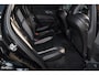 Volvo XC60 B4 Ultimate Bright | Adaptieve cruise | Panoramadak | Zwenkbare trekhaak | Head-up | Blis |