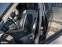 Volvo XC60 B4 Ultimate Bright | Adaptieve cruise | Panoramadak | Zwenkbare trekhaak | Head-up | Blis |