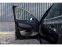 Volvo XC60 B4 Ultimate Bright | Adaptieve cruise | Panoramadak | Zwenkbare trekhaak | Head-up | Blis |