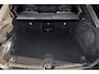 Volvo XC60 B4 Ultimate Bright | Adaptieve cruise | Panoramadak | Zwenkbare trekhaak | Head-up | Blis |