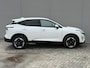 Nissan Qashqai 1.3 MHEV Xtronic N-Connecta / Panoramadak / 1800kg Trekgewicht / Cold Pack / Dodehoek Detectie / Adaptieve Cruise / Head up display / 360 Camera / Stoel & Stuurwiel Verwarming /