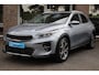 Kia Xceed 1.0 T-GDi DynamicPlusLine CARPLAY CAMERA HALF-LEER CRUISE DRAADLOOS-LADEN DAB LANE-ASSIST HILD-HOLD CLIMA NAVI CRUISE PDC 18''LMV
