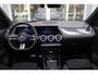 Mercedes-Benz GLA 250 e AMG Line | PANORAMISCH SCHUIF/KANTEL DAK | SFEER VERLICHTING | ELEKTRISCH BEDIENBARE VOORSTOELEN MET GEHEUGENFUNCTIE EN "ZITKINEMATICA" | DRAADLOZE APPLE CARPLAY/ANDROID AUTO | NIGHT PAKKET: DAKRELING ZWART, ZIJRUITEN EN ACHTERRUITEN ZWART, LICHTMETALEN VELGEN 19" ZWART | HEAD UP DISPLAY | REALITY-NAVIGATIE | 360° CAMERA | MULTI BEAM LED KOPLAMPEN | DODEHOEK DETECTIE | ADAPTIVE CRUISE CONTROL | KEYLESS GO | ELEKTRISCH BEDIENBARE ACHTERKLEP | DRAADLOZE TELEFOONLADER | PREMIUM AUDIO | STOEL VERWARMING |