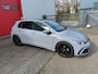 Volkswagen Golf 1.5 eTSI R-Line | 150 PK | Automaat | Panorama Schuif/Kantel Dak | Black Style | Camera | Carplay / Android Auto