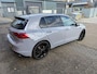 Volkswagen Golf 1.5 eTSI R-Line | 150 PK | Automaat | Panorama Schuif/Kantel Dak | Black Style | Camera | Carplay / Android Auto