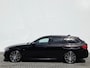 BMW 5-Serie Touring 530i High Executive M-Sport 'Almadinbraun' Head-Up Trekhaak NL Auto! | Panoramadak | Achteruitrijcamera | Comfortstoelen | Stoelverwarming