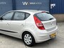 Hyundai i30 1.6i Dynamic / AUTOMAAT / DEALER ONDERH. / APK 06-2027!