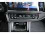 Toyota Auris Touring Sports 1.2T Volcano Edition trekhaak panoramadak