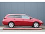 Toyota Auris Touring Sports 1.2T Volcano Edition trekhaak panoramadak