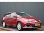 Toyota Auris Touring Sports 1.2T Volcano Edition trekhaak panoramadak