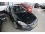 Volvo V40 1.6 T3 Momentum / NAP KM STAND / 5 2027 APK ! ! !