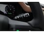 Land Rover Defender 110 P300e X-Dynamic HSE | HERITAGE 22 inch | ClearSight | Meridian Surround | Head-Up | ACC | Panoramadak | Trekhaak