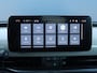 Fiat 600 1.2 Hybrid Urban 1ste Eigenaar | Camera | Parkeersensoren V+A | Stoelverwarming | Winter-Pack | Keyless | 17" LMV