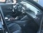 Peugeot e-208 EV GT Pack 50 kWh 1ste Eigenaar | Camera | Panorama | Stoelverwarming | Keyless | Apple Carplay & Android Auto | 17" LMV