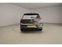 Volkswagen Golf 1.0 eTSI Life Business dealer onderhouden | LED Plus | Discover Pro