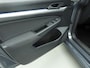 Volkswagen Golf 1.0 eTSI Life Business dealer onderhouden | LED Plus | Discover Pro
