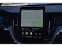 Volvo XC60 T6 350PK AWD Ultra Black Edition | BLIS | HUD | Panodak | Stoelverwarm Voor/Achter | Adapt. Cruise | H&K