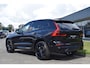 Volvo XC60 T6 350PK AWD Ultra Black Edition | BLIS | HUD | Panodak | Stoelverwarm Voor/Achter | Adapt. Cruise | H&K