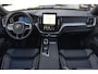 Volvo XC60 T6 350PK AWD Ultra Black Edition | BLIS | HUD | Panodak | Stoelverwarm Voor/Achter | Adapt. Cruise | H&K