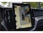 Volvo XC60 T6 350PK AWD Ultra Black Edition | BLIS | HUD | Panodak | Stoelverwarm Voor/Achter | Adapt. Cruise | H&K