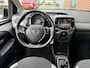 Toyota Aygo 1.0 VVT-i x-play AUTOMAAT CARPLAY CAMERA BLUETOOTH NL-AUTO