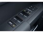 Land Rover Defender 2.0 P300e 110 X-Dynamic SE | FACELIFT | ACC | Panoramadak | ClearSight | Stoel+Stuurverwarming | Trekhaak