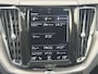 Volvo XC60 2.0 T6 Plug-in hybrid AWD R-Design Pano Memory Trekhaak Bliss Stoel/stuur verw. Leder