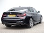 BMW 3-Serie 330e High Executive | M SPORT | TREKHAAK | ADAPTIVE CRUISE | CAMERA | DODEHOEKDETECTIE | PARKEERSENSOREN V+A | STUUR+STOELVERWARMING | NAVI | HEAD-UP | APPLE CARPLAY / ANDROID AUTO | LMV 20" |