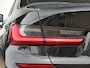 BMW 3-Serie 330e High Executive | M SPORT | TREKHAAK | ADAPTIVE CRUISE | CAMERA | DODEHOEKDETECTIE | PARKEERSENSOREN V+A | STUUR+STOELVERWARMING | NAVI | HEAD-UP | APPLE CARPLAY / ANDROID AUTO | LMV 20" |