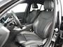 BMW 3-Serie 330e High Executive | M SPORT | TREKHAAK | ADAPTIVE CRUISE | CAMERA | DODEHOEKDETECTIE | PARKEERSENSOREN V+A | STUUR+STOELVERWARMING | NAVI | HEAD-UP | APPLE CARPLAY / ANDROID AUTO | LMV 20" |
