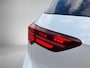 Volkswagen Golf 1.4eHybrid 180kW/245PK GTE Black Style · Panoramadak · Trekhaak · Apple/Android Car Play · Garantie t/m 01-12-2026 of 100000km.