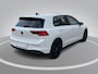 Volkswagen Golf 1.4eHybrid 180kW/245PK GTE Black Style · Panoramadak · Trekhaak · Apple/Android Car Play · Garantie t/m 01-12-2026 of 100000km.