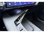 Peugeot E-3008 GT Avantage 210 73 kWh | Stoelverwarming voor/achter | 360 graden camera | Lederen/Alcantara bekleding | Apple/Android Carplay | Vehicle to load | Dodehoekdetectie | Autonomous emergency braking | Climate control | Memory seats | Stuurbediening | Navigatie