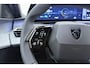 Peugeot E-3008 GT Avantage 210 73 kWh | Stoelverwarming voor/achter | 360 graden camera | Lederen/Alcantara bekleding | Apple/Android Carplay | Vehicle to load | Dodehoekdetectie | Autonomous emergency braking | Climate control | Memory seats | Stuurbediening | Navigatie