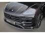 Porsche Cayenne 4.0 Turbo E-Hybrid | TECHART | ADAPTIVE CRUISE | STOELVERKOELING & VERWARMING | TREKHAAK | PASSENGER DISPLAY | HEAD UP | BURMESTER | ACHTERASBESTURING |