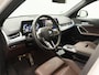 BMW X2 sDrive20i Launch Edition | M Sportpakket | Panoramadak | Apple Carplay/Android Auto | Elek. Trekhaak | Alarm klasse 5 | Adaptieve LED Koplampen | Sfeerverlichting |